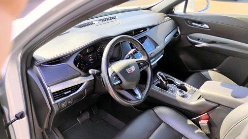 Used 2020 Cadillac XT4 Premium Luxury image 10