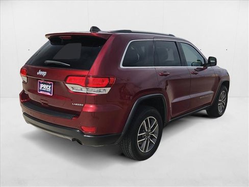 Used 2020 Jeep Grand Cherokee Laredo w/ Security & Convenience Group image 5