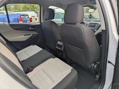 Used 2022 Chevrolet Equinox LS image 20