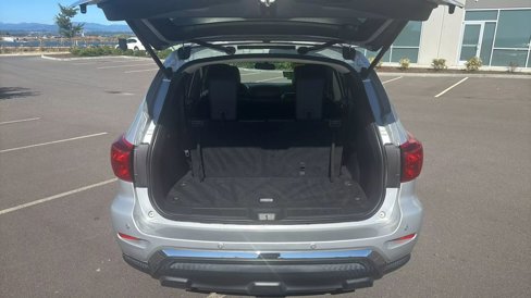 Used 2018 Nissan Pathfinder SL image 13