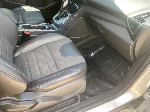 Used 2013 Ford Escape SE image 28