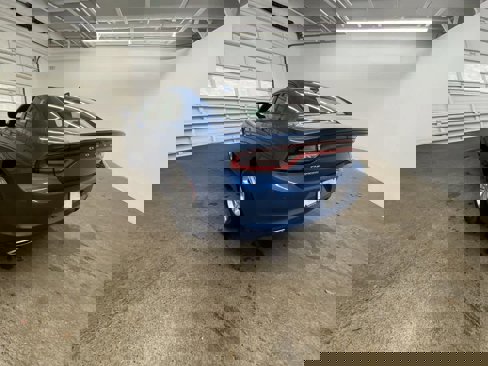 Used 2023 Dodge Charger SXT image 4