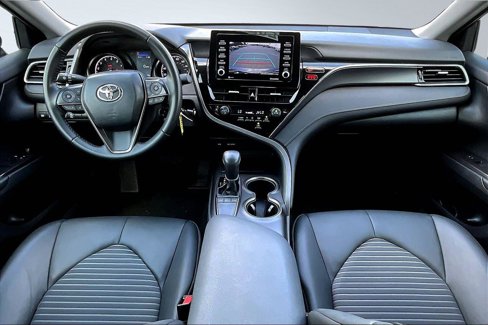 Used 2024 Toyota Camry SE image 7