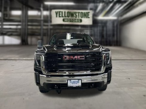 New 2024 GMC Sierra 2500 Pro image 3