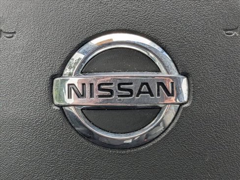 Used 2012 Nissan Frontier SV w/ SV Premium Utility Pkg image 12