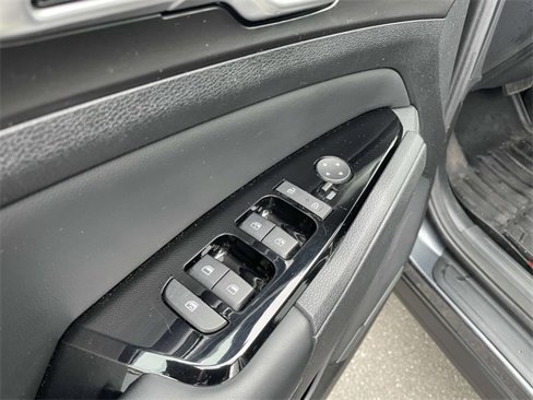 Used 2023 Kia Sportage EX image 14