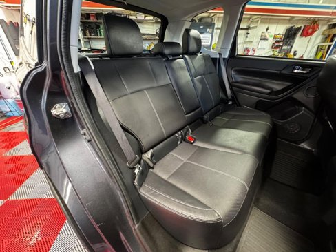 Used 2018 Subaru Forester 2.5i Touring image 11