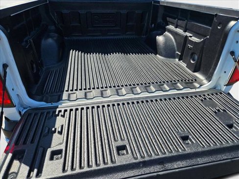Used 2019 Chevrolet Colorado LT image 6