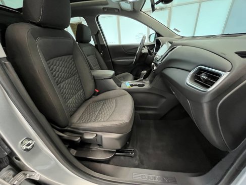 Used 2021 Chevrolet Equinox LT image 30