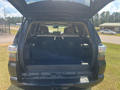 Used 2021 Toyota 4Runner SR5 image 12