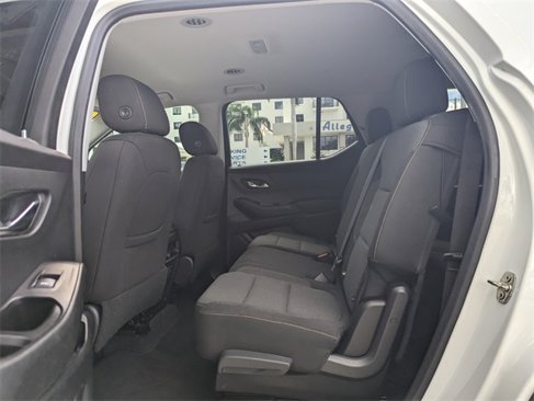 Used 2020 Chevrolet Traverse LS image 8
