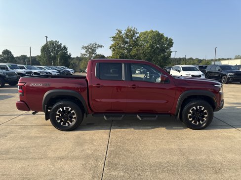 Used 2024 Nissan Frontier PRO-4X w/ Technology Package image 11