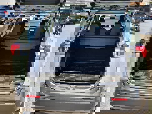 Used 2020 Toyota RAV4 XLE image 23