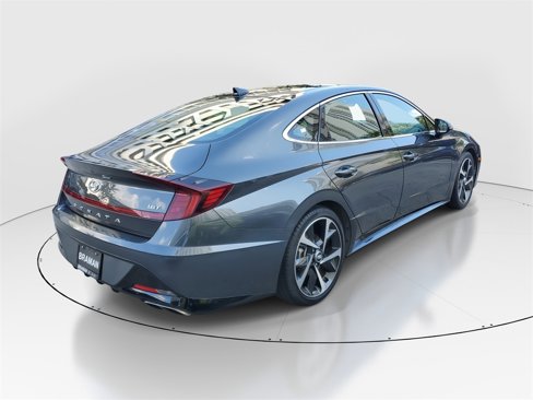 Certified 2023 Hyundai Sonata SEL Plus image 3