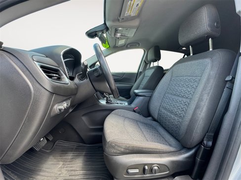 Used 2022 Chevrolet Equinox LT image 9