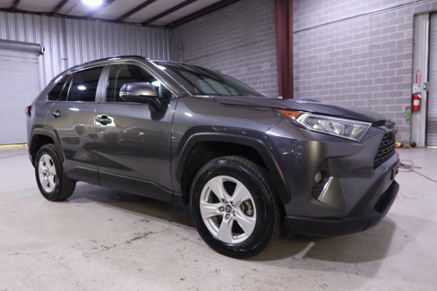 Used 2021 Toyota RAV4 XLE image 7