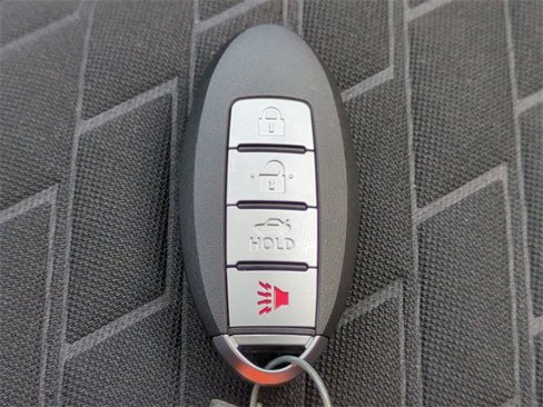 Used 2021 Nissan Kicks S image 28