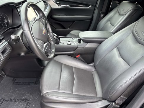 Used 2021 Cadillac XT5 Premium Luxury w/ LPO, Floor Liner Package image 15