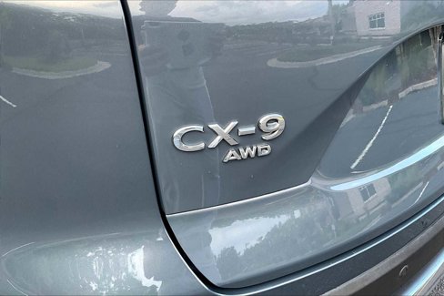 Used 2021 MAZDA CX-9 Carbon Edition image 9