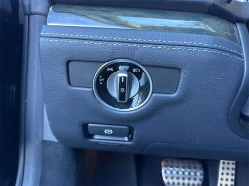 Used 2015 Mercedes-Benz SL 400 image 25