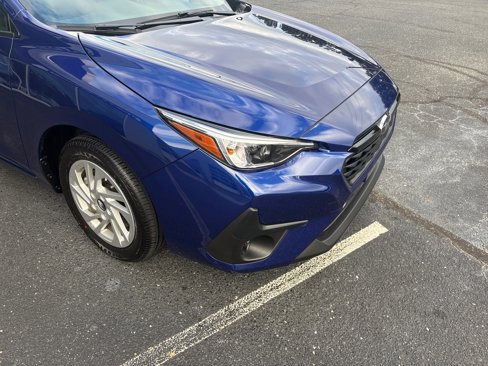 Certified 2025 Subaru Impreza 2.0i image 6