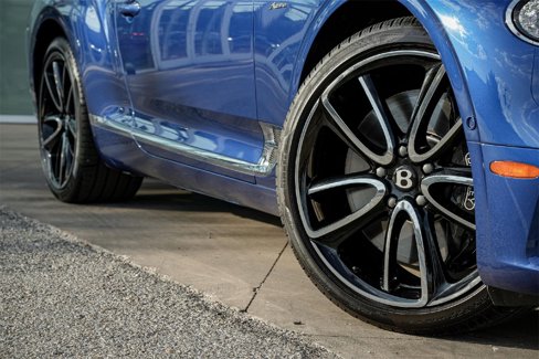 Certified 2023 Bentley Continental GT Azure image 6