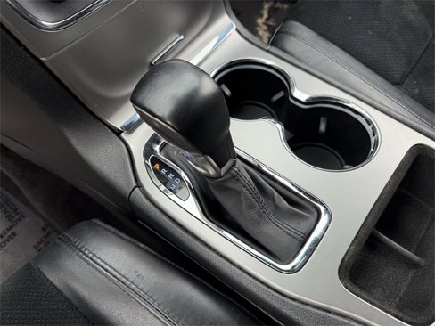 Used 2018 Jeep Grand Cherokee Altitude image 19