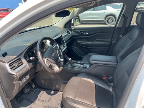 Used 2019 GMC Acadia SLT image 10