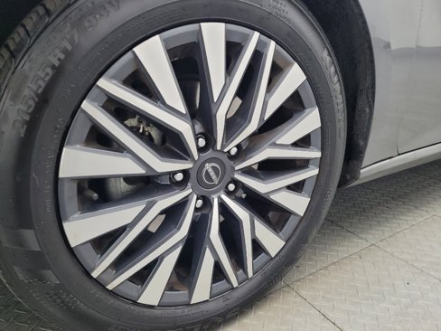 Used 2024 Nissan Altima 2.5 SV image 31