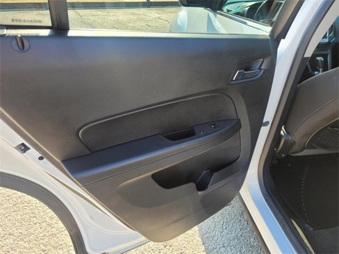 Used 2016 Chevrolet Equinox LT w/ Convenience Package image 15