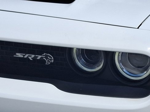 Used 2022 Dodge Challenger SRT Hellcat image 10