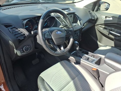 Used 2017 Ford Escape SE w/ Equipment Group 201A image 14