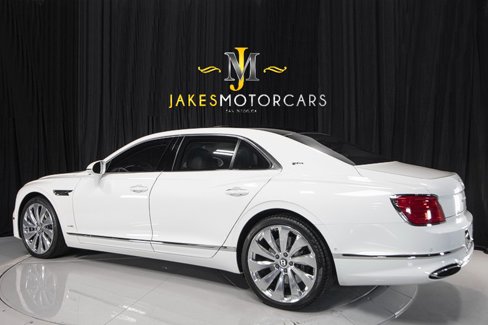 Used 2021 Bentley Flying Spur W12 image 6