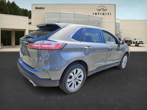 Used 2024 Ford Edge Titanium image 4