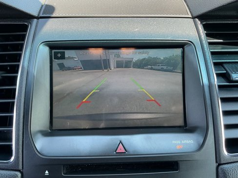 Used 2018 Ford Taurus SEL w/ Equipment Group 201A image 20