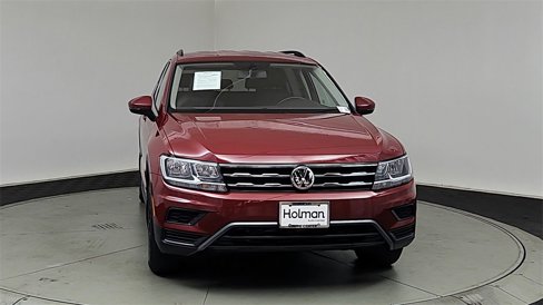 Used 2020 Volkswagen Tiguan SE image 2