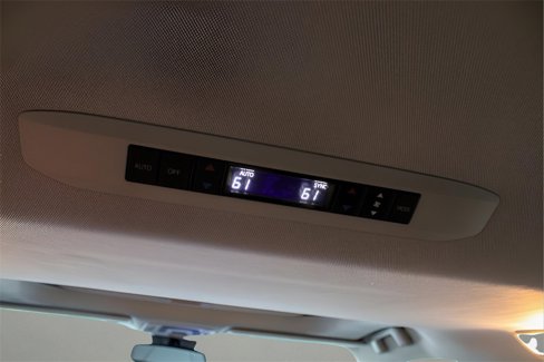Used 2021 Toyota Sienna XLE image 19