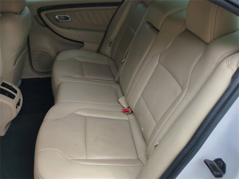 Used 2019 Ford Taurus Limited image 22
