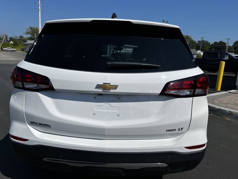 Used 2022 Chevrolet Equinox LT image 4