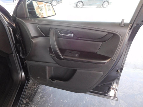 Used 2015 Chevrolet Traverse LT image 20