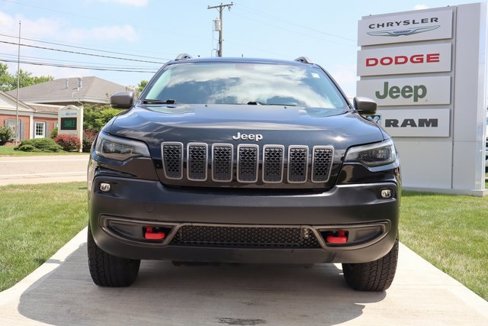 Used 2020 Jeep Cherokee Trailhawk w/ Cold Weather Group image 5