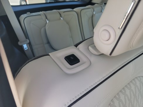 Used 2020 Lincoln Aviator Black Label w/ Dynamic Handling Package image 46