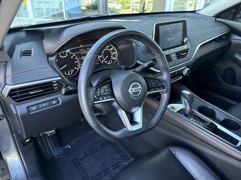 Used 2020 Nissan Altima 2.5 SR image 16
