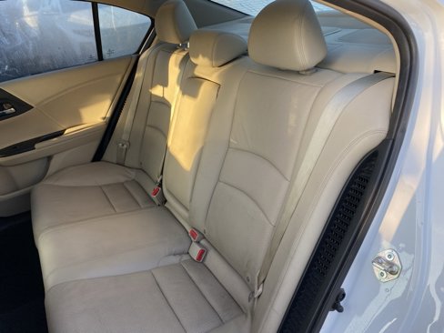 Used 2015 Honda Accord EX-L image 26