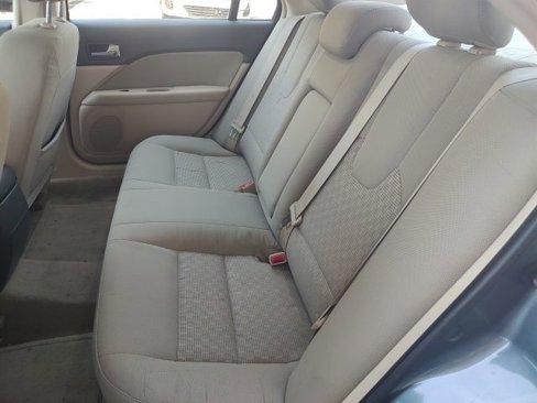 Used 2011 Ford Fusion SE image 16