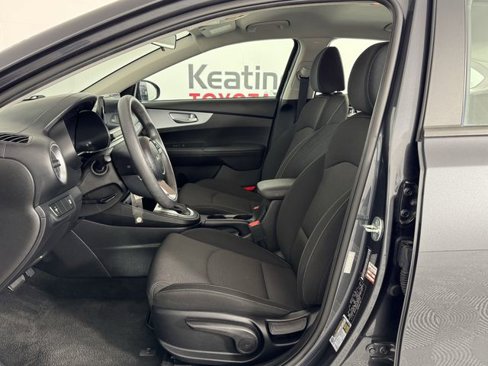 Used 2023 Kia Forte LXS image 22