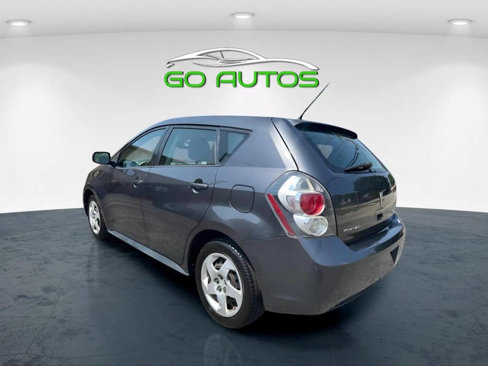 Used 2009 Pontiac Vibe w/ Preferred Package image 4