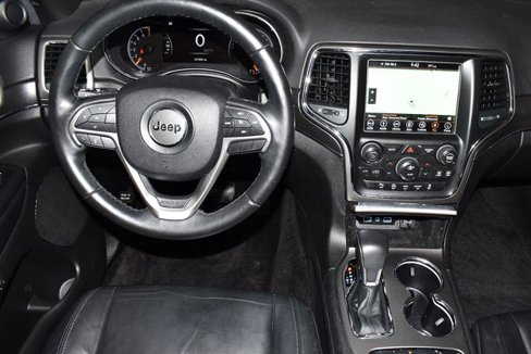 Used 2018 Jeep Grand Cherokee Limited image 7