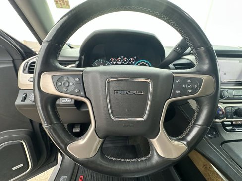 Used 2017 GMC Yukon XL Denali w/ Open Road Package image 36