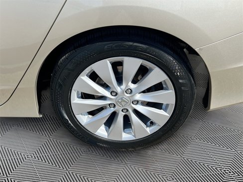 Used 2014 Honda Accord EX image 30